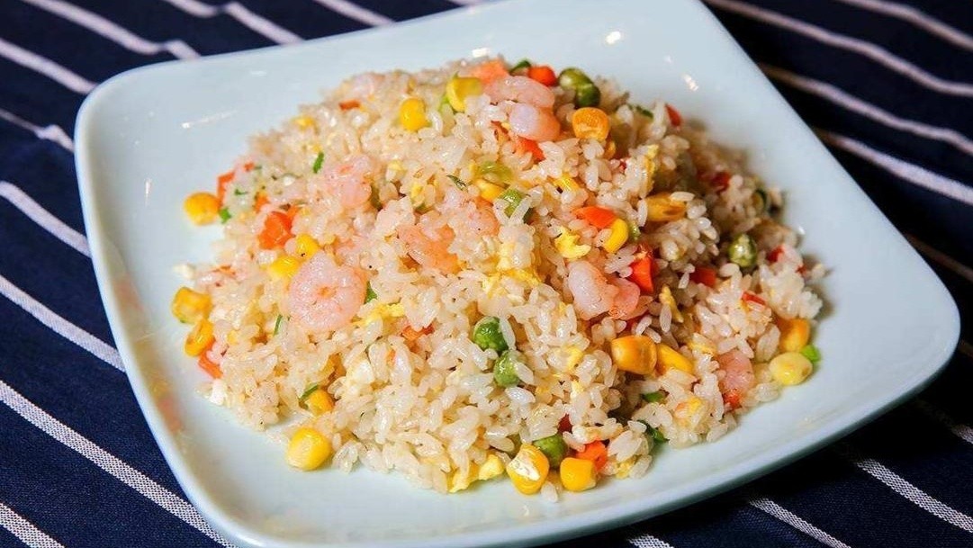 fried-rice-with-peeled-shrimp