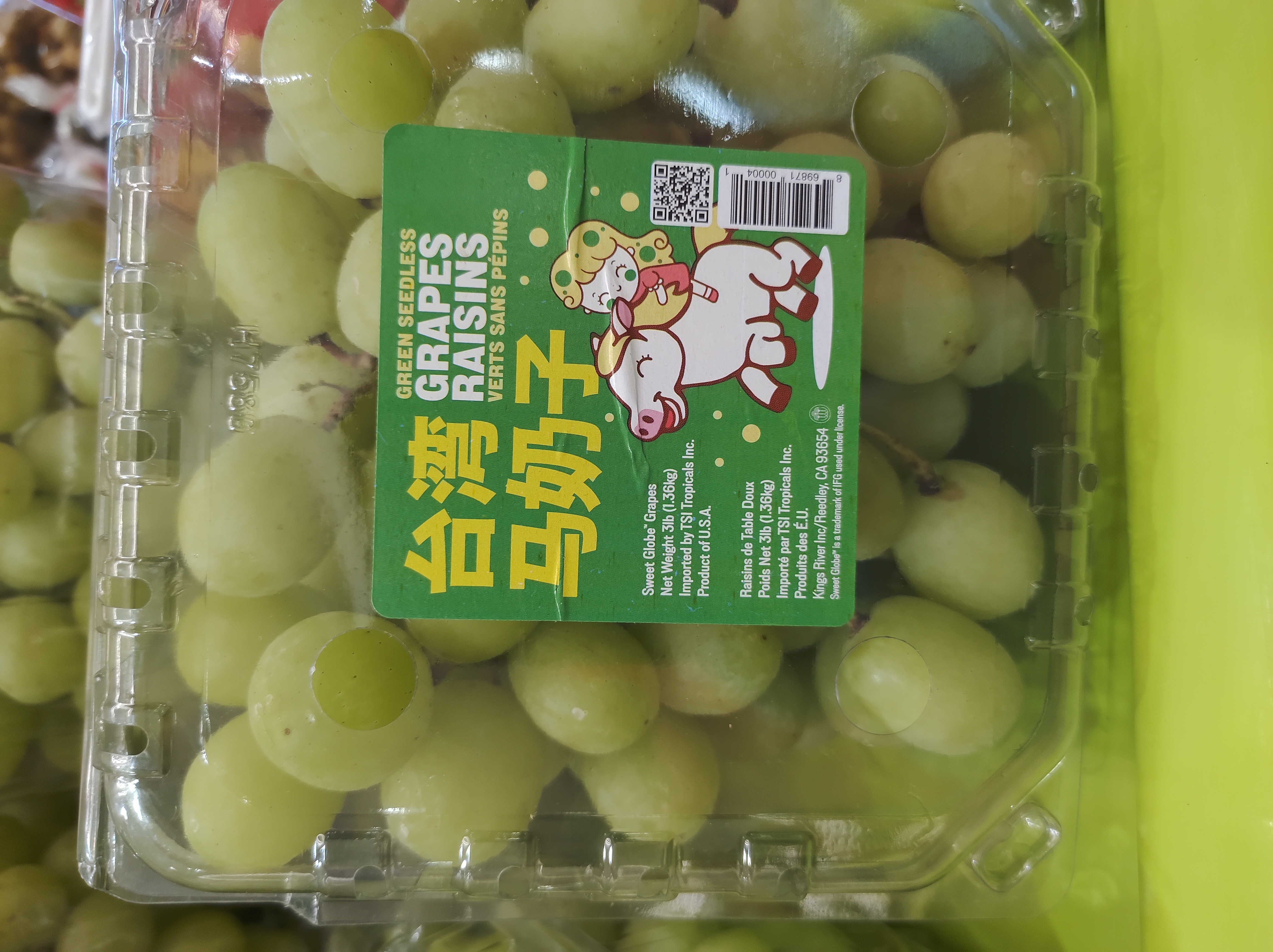 green-seedless-grapes-box