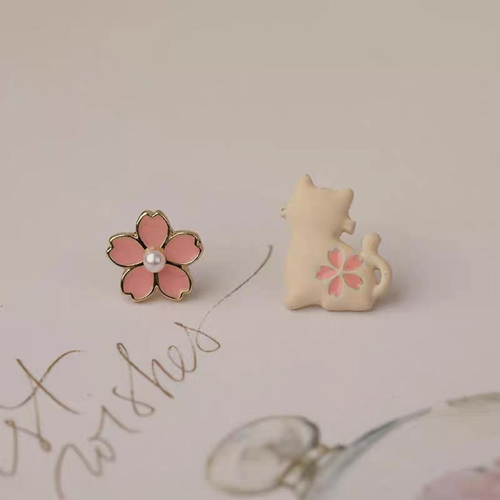 studs-sakura-and-cat-earrings